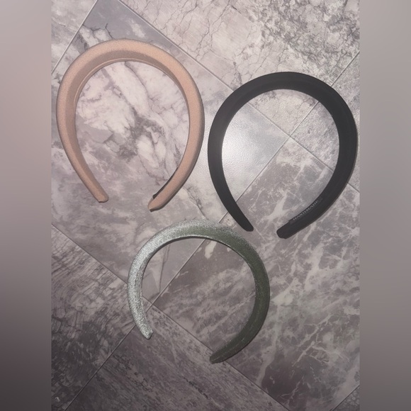 Girl Set of Six Stylish Headbands - Picture 3 of 3